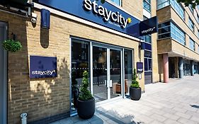 Staycity Aparthotels London Greenwich High Road